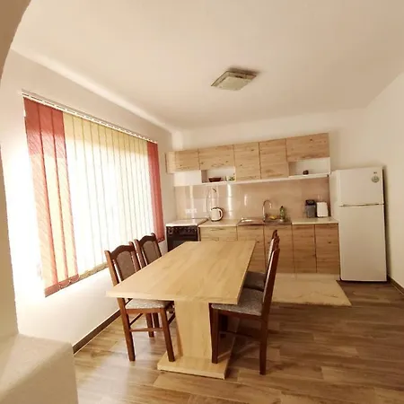 Apartman Una Pokoj *